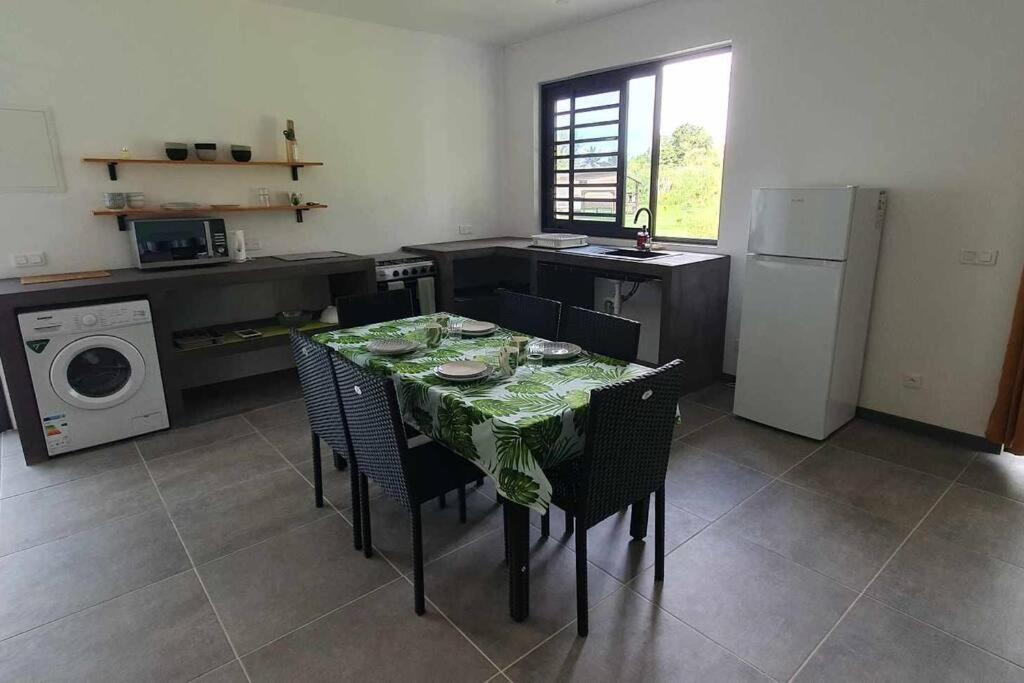 Le Fare Ape Tarua Villa Taputapuapea Buitenkant foto